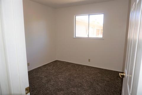 2421 Eicher Ave, Modesto, CA 95350 photo 16