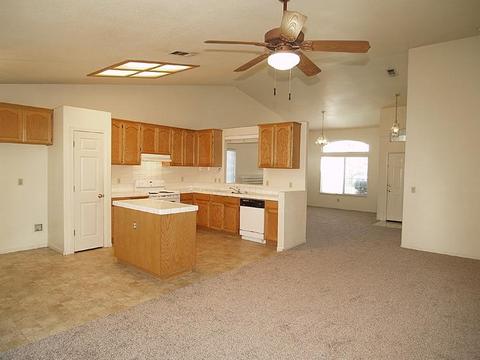 4461 Glimmer Ln, Turlock, CA 95382 photo 15