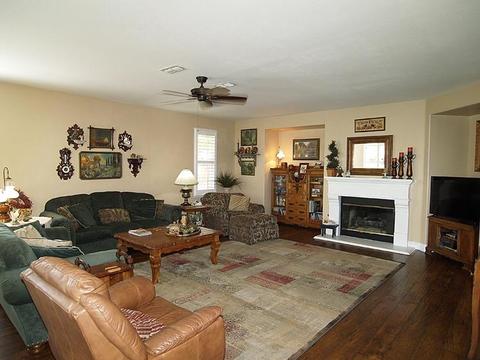 3124 Queens Gate Ln, Modesto, CA 95355 photo 10