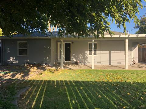 1105 Half Moon Dr, Modesto, CA 95350 photo 17