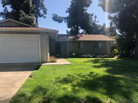 566 N West Ave, Merced, CA 95341 photo 2