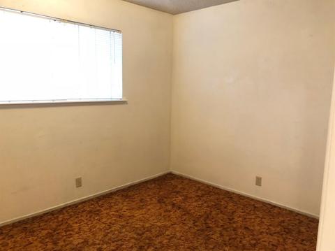 566 N West Ave, Merced, CA 95341 photo 12