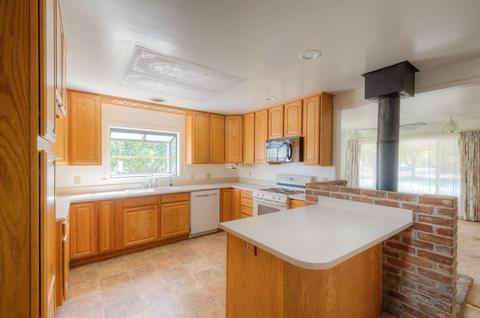 369 9th St, Williams, CA 95987 photo 6