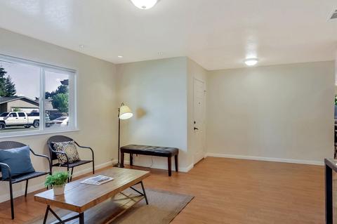 1386 Stanley Dr, Ripon, CA 95366 photo 8