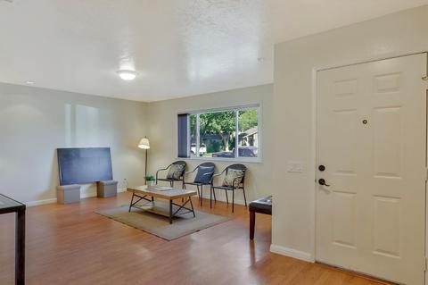 1386 Stanley Dr, Ripon, CA 95366 photo 7