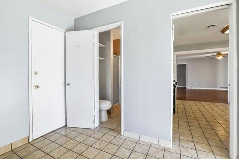 530 N Pacific Ave, Lodi, CA 95242 photo 6