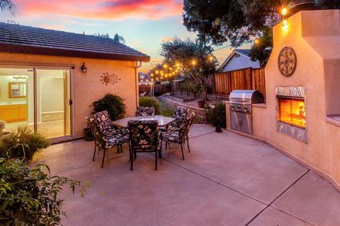 1945 Pheasant Run Ct, Tracy, CA 95376 photo 3