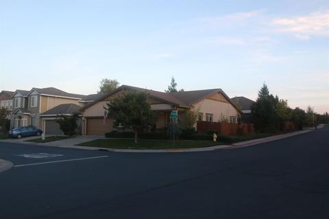 737 Bluestone Cir, Folsom, CA 95630 photo 3