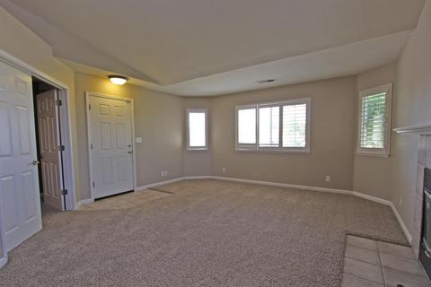 1420 Cameron Park Ct, Ceres, CA 95307 photo 2