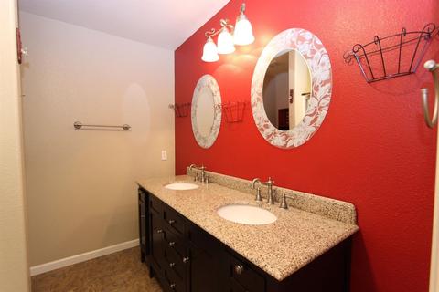 1420 Cameron Park Ct, Ceres, CA 95307 photo 11