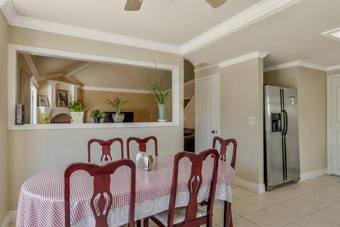 1220 Cape Cod Dr, Modesto, CA 95358 photo 9