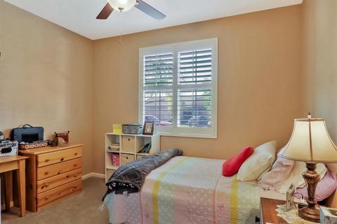1045 Alba St, Manteca, CA 95337 photo 12