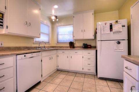 228 Trask Ln, Modesto, CA 95354 photo 7