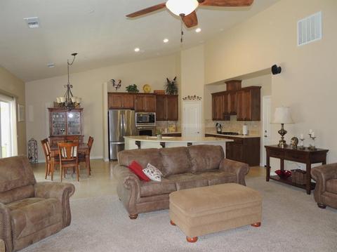 952 Chisholm, Galt, CA 95632 photo 10