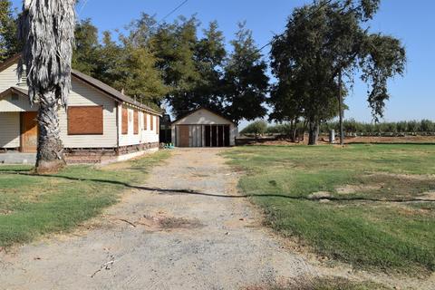 4719 Ehrlich Rd, Turlock, CA 95380 photo 2