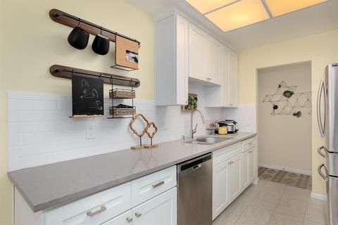 2810 Loyola Dr, Davis, CA 95618 photo 10