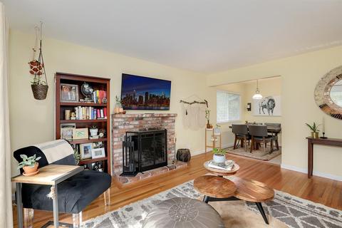 2810 Loyola Dr, Davis, CA 95618 photo 5