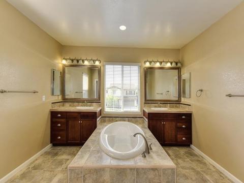 2179 Red Setter Rd, Rocklin, CA 95765 photo 9