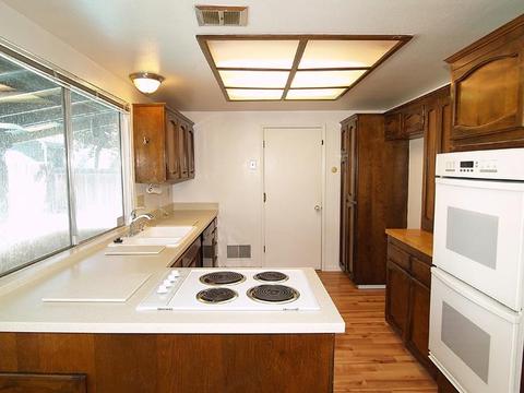 2709 E Orangeburg Ave, Modesto, CA 95355 photo 7