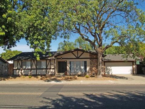 2709 E Orangeburg Ave, Modesto, CA 95355 photo 1