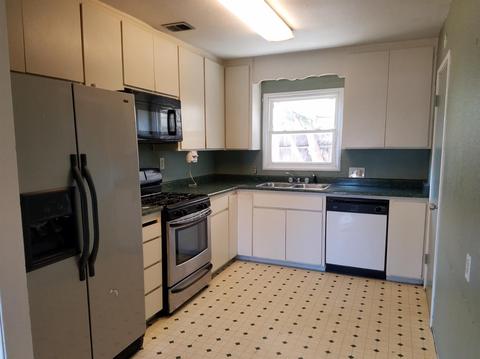 551 Colfax Ave, Modesto, CA 95354 photo 4