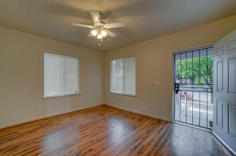 404 J St, Modesto, CA 95351 photo 4