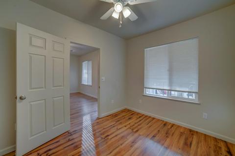 404 J St, Modesto, CA 95351 photo 8