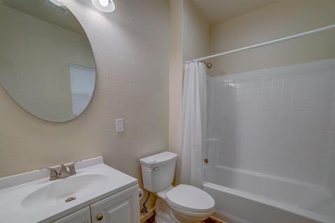 404 J St, Modesto, CA 95351 photo 21