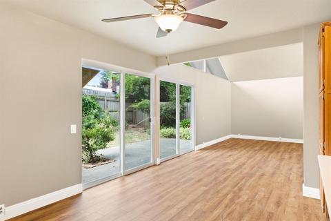4752 Whitney Ave, Carmichael, CA 95608 photo 18