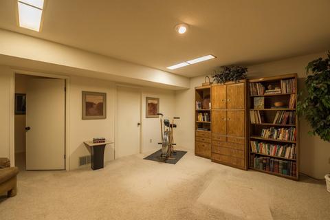 7008 Hillcrest Dr, Modesto, CA 95356 photo 26
