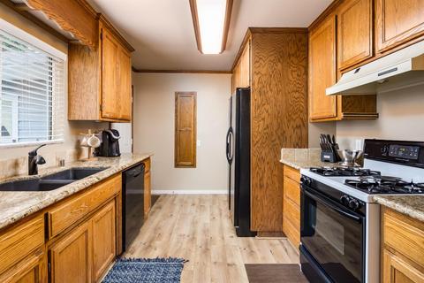 317 W 23rd St, Tracy, CA 95376 photo 8