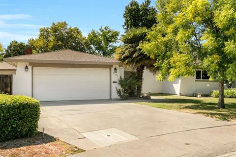 3121 Ozzie Ct, Carmichael, CA 95608 photo 3