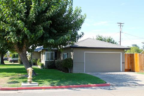 2175 E Canal Dr, Turlock, CA 95380 photo 3