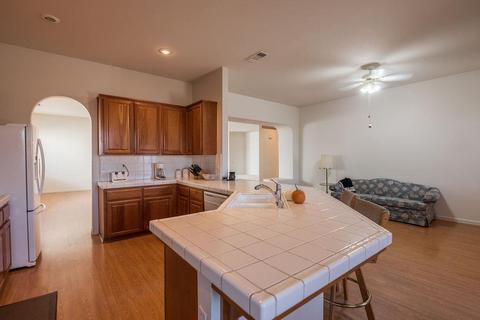 2909 Omega Way, Modesto, CA 95355 photo 4