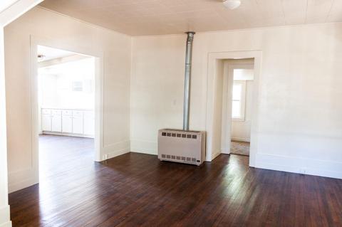 419 S Broadway, Turlock, CA 95380 photo 7