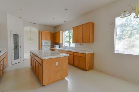 3301 Tamsen Ct, Modesto, CA 95355 photo 8