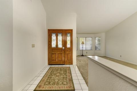 8161 Chimango Ct, Antelope, CA 95843 photo 5