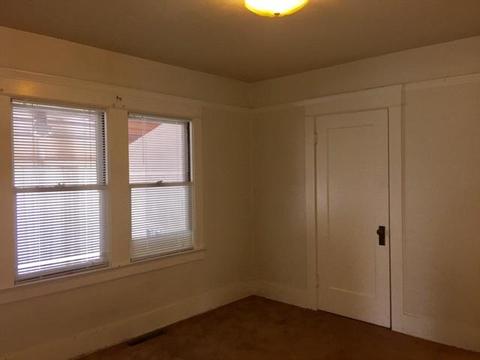 654 1st St, Escalon, CA 95320 photo 29