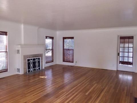 654 1st St, Escalon, CA 95320 photo 16
