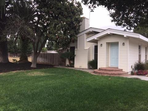 654 1st St, Escalon, CA 95320 photo 1