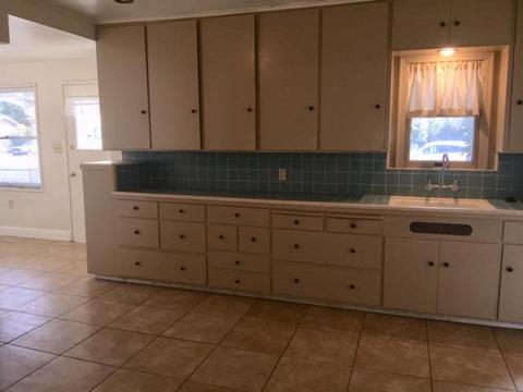 654 1st St, Escalon, CA 95320 photo 34