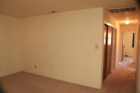 418 Acacia St, Tracy, CA 95376 photo 4