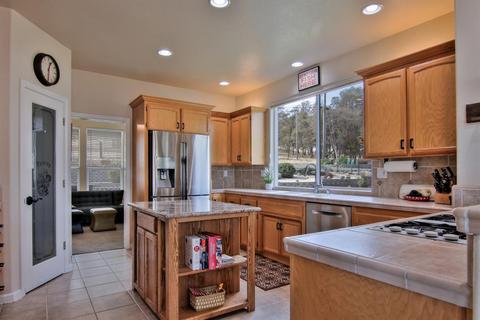 1079 Trails End Dr, Placerville, CA 95667 photo 10