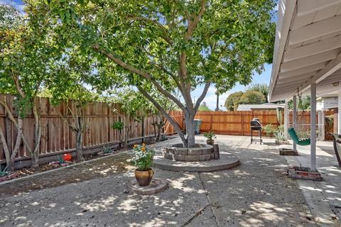1106 Hawthorne Ave, Modesto, CA 95350 photo 35
