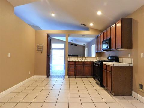 2125 Inglenook Dr, Modesto, CA 95358 photo 7