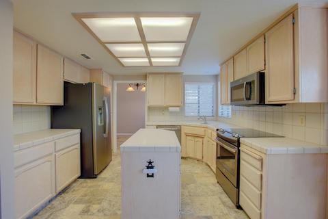 902 Gettysburg St, Turlock, CA 95382 photo 15