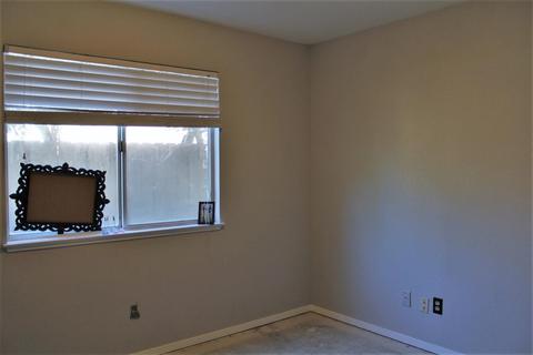 327 Century Blvd, Lodi, CA 95240 photo 5