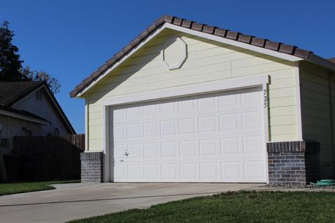 725 Quaker Ridge Ct, Lathrop, CA 95330 photo 2