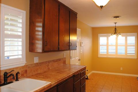 7784 Young Ct, Hilmar, CA 95324 photo 5