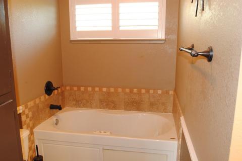 7784 Young Ct, Hilmar, CA 95324 photo 10